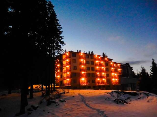 Апарт-отели Aparthotel Pine Hills Pamporovo Пампорово-9